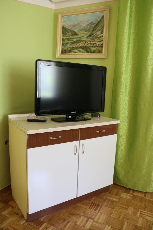 Apartment Mara Tolmin Esterno foto